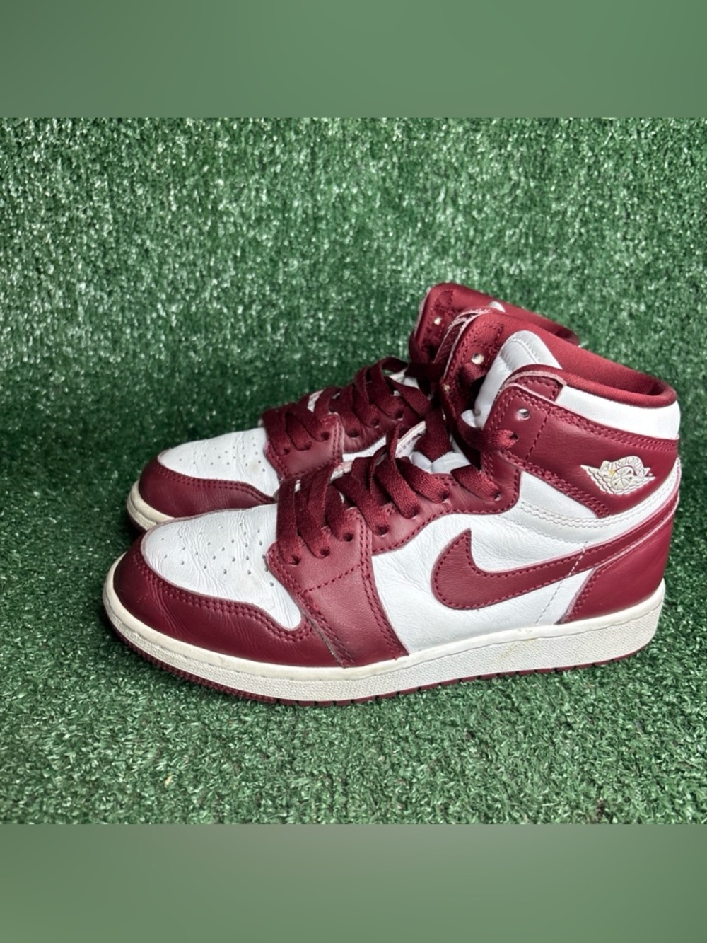 Nike Air Jordan 1 Retro High OG Women 6.5 (5Y) Red Leather Basketball FD1437-160 - Picture 3 of 12
